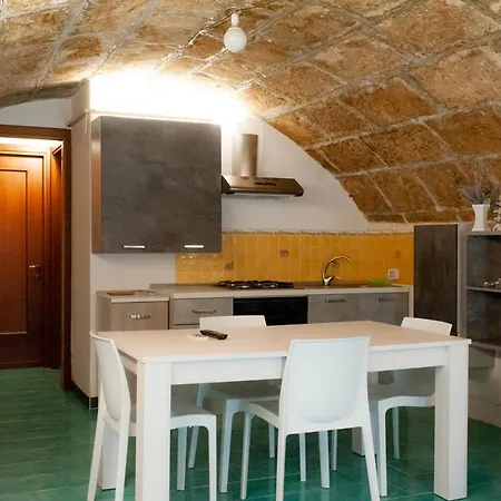 Casa Cavour 60 Apartment *